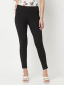Black color option, Currently selected