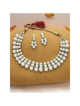 Sri Jagdamba Pearls - Shimmering 3 Line Pearl Jewellery Set