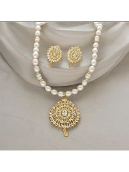 Sri Jagdamba Pearls - Quasar Mystique Pearl Necklace with Pair Of Earrings