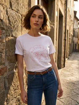 GANT - Women White Cotton Graphic T-Shirt