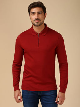 Van Heusen - Men Red Solid Regular Fit T-Shirt