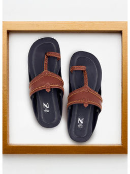 The Madras Trunk - Desi Black Men Kolhapuris