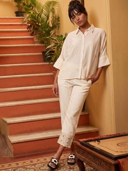 max - Women Embroidered Hemline Pant