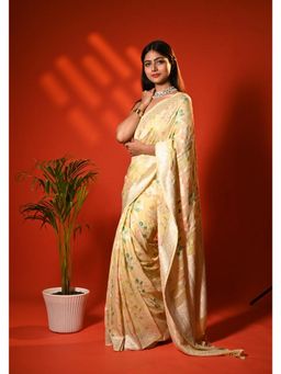 Biyahuti - Women's Butter Yellow Handloom Pure Khadi Banarasi Georgette Jamdani Saree