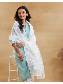 Fabindia - Women White Cotton Silk Embroidered Dupatta