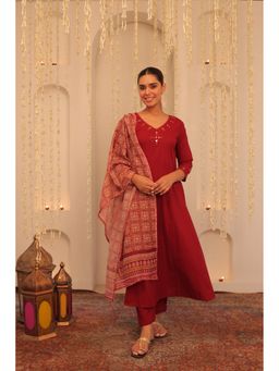 Alaya by Stage3 - Mehfil Cherry Red Anarkali Kurta with Pant & Dupatta