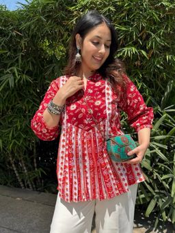 ESTELA - Women Red Floral Printed Peplum Style Short Kurti