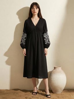 Globus - Women Black V-Neck Bishop Sleeves Embroidered Gathered Fit And Flare Midi Party Dress