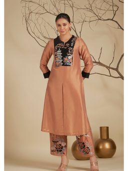 ORIGANI - Peach Riva Kurta and Pant