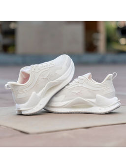 Red Tape - ETPU Women Textured Off White Walking Shoes