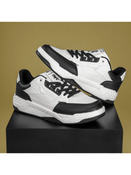 Red Tape - ETPU Men Solid White & Black Sneaker
