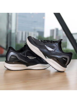 Red Tape - ETPU Men Solid Black 1 Walking Shoes