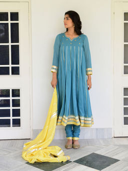 OMAANA - Firoz Adaa Anarkali Kurta Set (Set of 3)