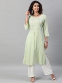 Green color option, Sold out, Currently selected