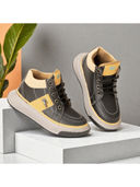 Black color option, Currently selected