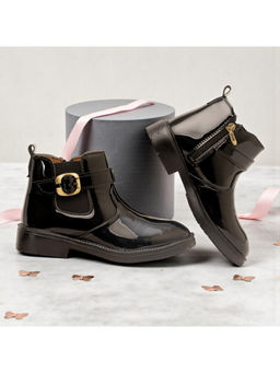 FREEPLAY - Boys Black Glossy Casual Boots