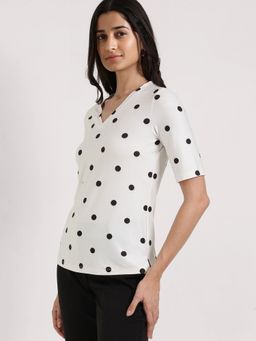 FableStreet - Polyester Slim Fit Short Sleeve V-Neck White T-shirt