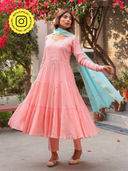 Pink color option