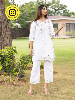 Bud & Tulip - Hand Embroidered Summer Melody Kurta with Pant (Set of 2)