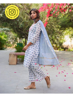 Bud & Tulip - White Irish Lotus Kurta and Pant with Dupatta (Set of 3)