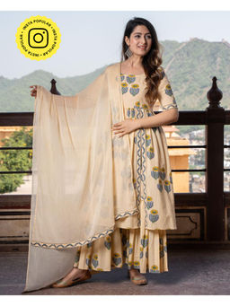 Bud & Tulip - Rashi Kurta with Sharara and Dupatta (Set of 3)