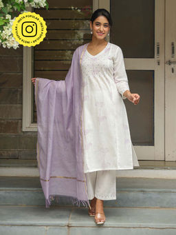 Bud & Tulip - Tulip Deepta White Kurta with Pant and Dupatta (Set of 3)