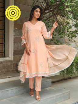 Bud & Tulip - Hamasa Peach Kurta with Pant and Dupatta (Set of 3)