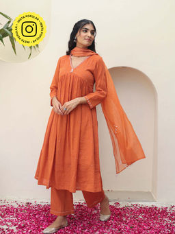 Bud & Tulip - Rust Manushi Kurta with Pant and Dupatta (Set of 3)