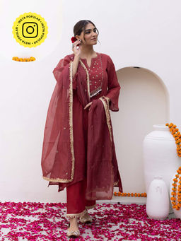 Bud & Tulip - Womens Cotton Sequined Red Rose Straight Suit