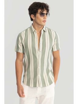 Snitch - Men Green Stripes Casual Shirt