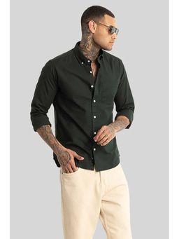 Snitch - Men Green Solid Casual Shirt