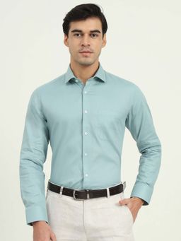 Greenfibre - Men Green Solid Formal Shirt