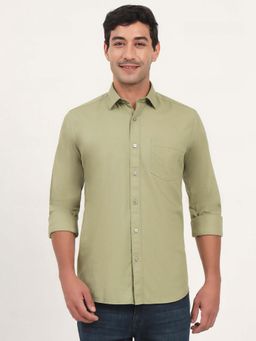 JadeBlue - Men Green Solid Casual Shirt