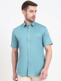 JadeBlue - Men Green Solid Casual Shirt