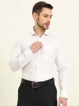 JadeBlue - Men White Solid Formal Shirt