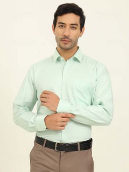 JadeBlue - Men Green Solid Formal Shirt