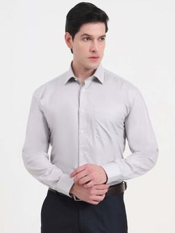 JadeBlue - Men Blue Solid Formal Shirt