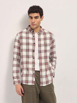 The Bear House - Men Pink Checks Casual Shirt