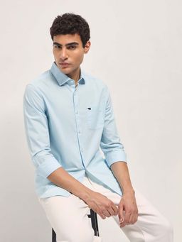 The Bear House - Men Blue Solid Casual Shirt