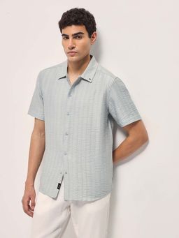 The Bear House - Men Blue Textured Casual Shirt