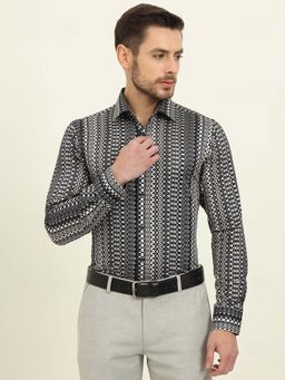 Wyre - Men Grey Printed Formal Shirt