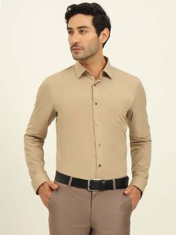 JadeBlue - Men Khaki Solid Formal Shirt