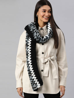 Magic Needles - Thick And Warm Scarf