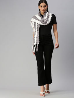 Magic Needles - Flower Striped Crochet Scarf