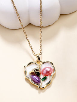 Estele - Heart Pendant Necklace – Gehena Lightweight Gold-Plated Minimal Jewelry for Women