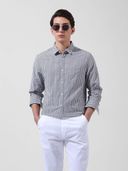 Grey color option, Currently selected