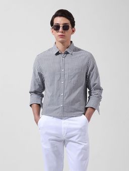 The Indian Garage Co - Men Grey Slim Fit Striped Cutaway Collar Neck Casual Shirt