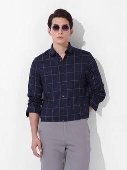 The Indian Garage Co - Men Navy Blue Slim Fit Checked Cutaway Collar Neck Party Wear Shirt