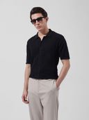Black color option, Currently selected