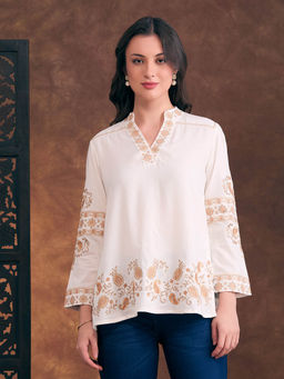 FASHOR - Off White Threadwork Embroidered Straight Fit Kurti